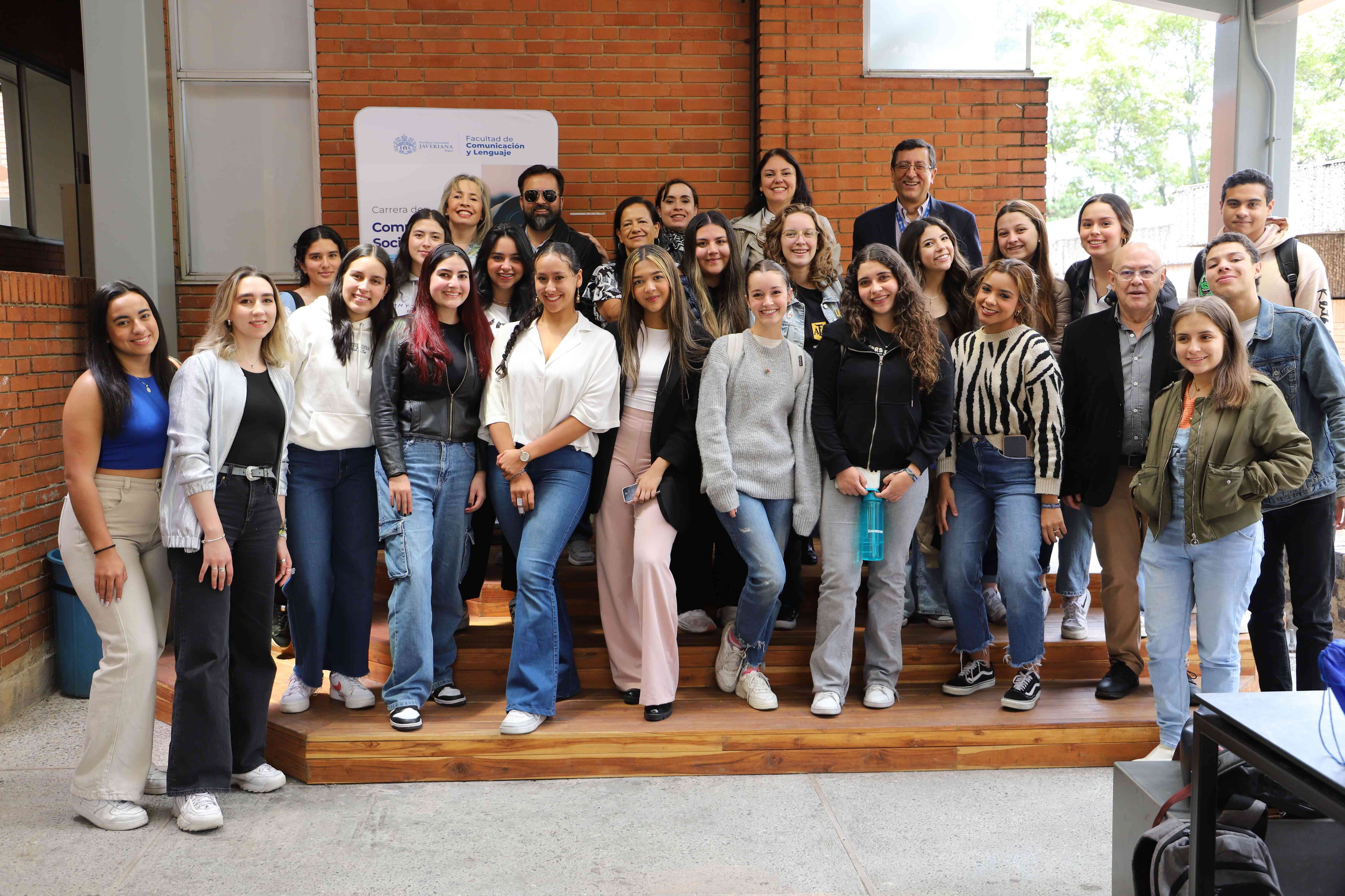 Se llevó a cabo el Hackathon Master Planner del Énfasis Organizacional de la Carrera de Comunicación Social. #Estudiantes FCyL